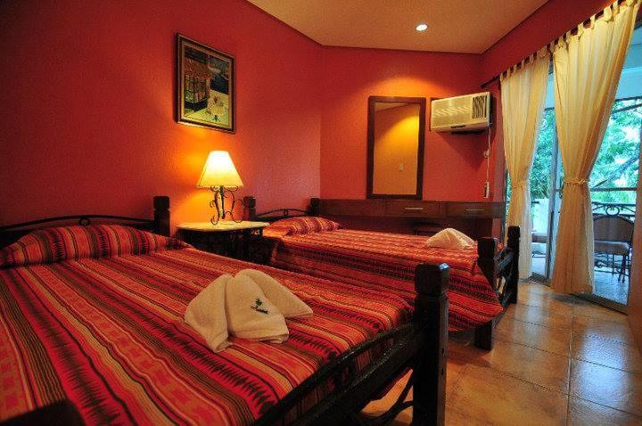 Palmas Del Mar Hotel Bacolod Buitenkant foto